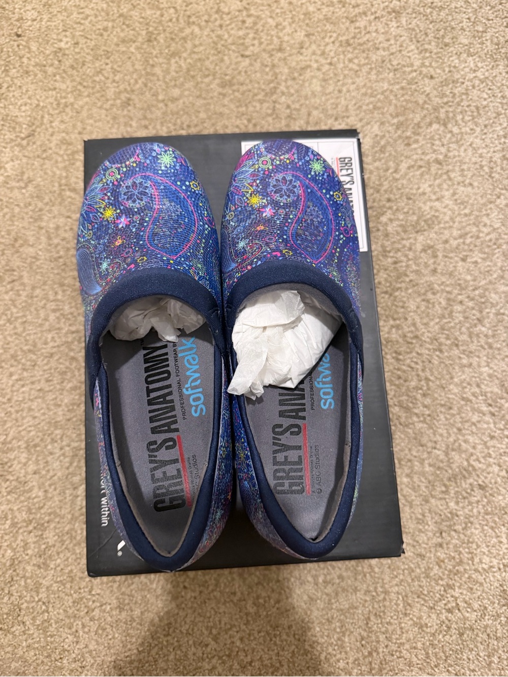 Grey's Anatomy Women's Slip-On Flats - Navy Paisley Floral